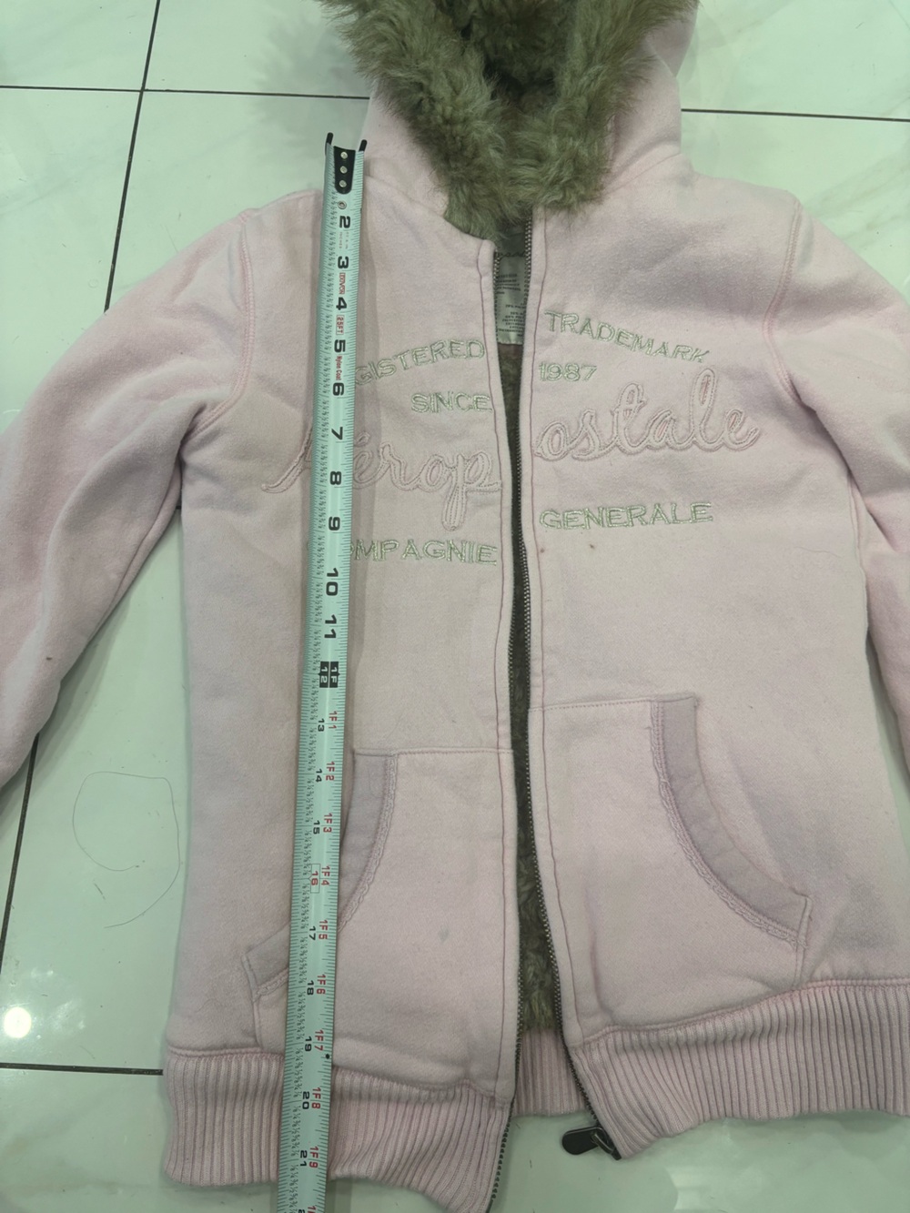 Vintage Aeropostale Light Pink Zip-Up Hoodie with Faux Fur Hood - Picture 5 of 6